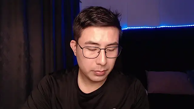 andrewmhilton  online show from 03.29.26