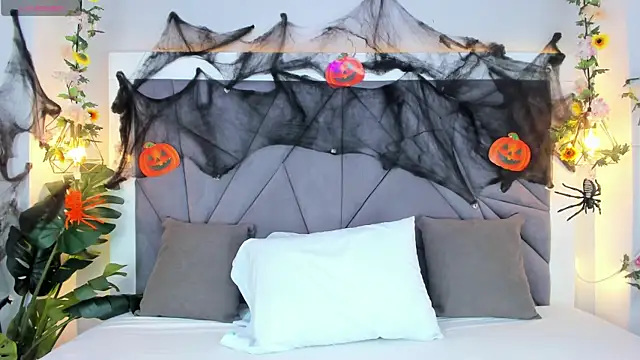 KiarhaTrixie online show from 11.01.25