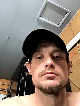 Snapshot of Midwestalpha chatting on 01.31.25 Midwestalpha online show from 01.31.25