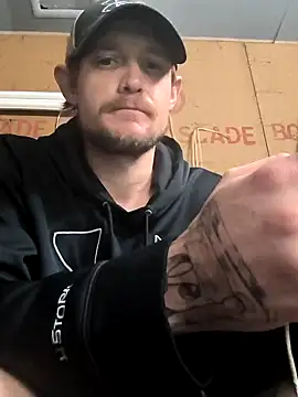 Snapshot of Midwestalpha chatting on 02.06.25 Midwestalpha online show from 02.06.25