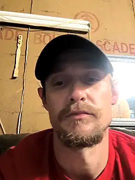 Snapshot of Midwestalpha chatting on 10.25.25 Midwestalpha online show from 10.25.25