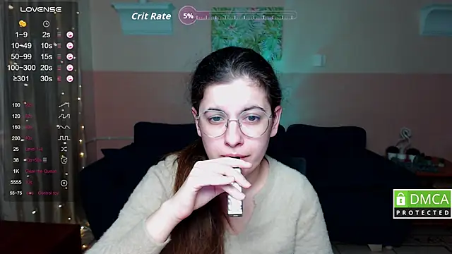 Aminabeatris online show from 10.21.25