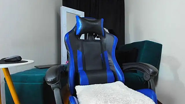 Snapshot of LiamCossio_ chatting on 01.09.25 LiamCossio  online show from 01.09.25