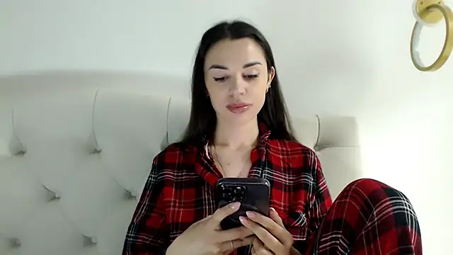 Mika Gold online show from 04.22.26