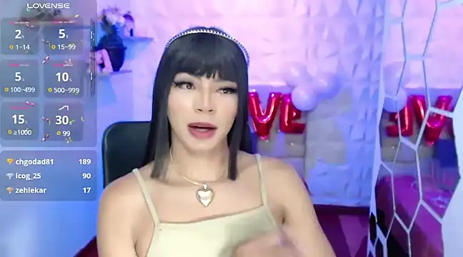 hurrencam online show from 02.13.25