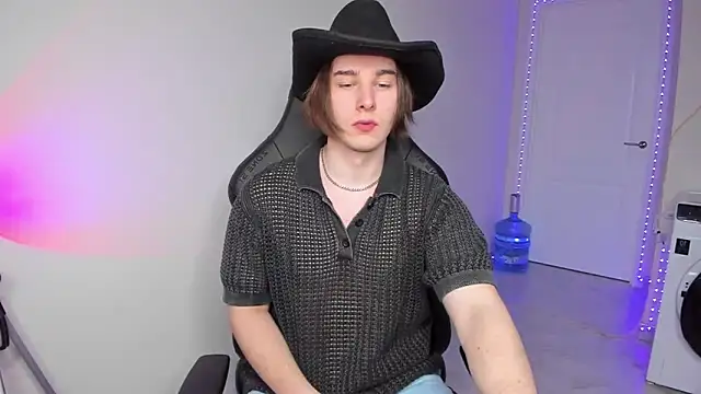 Vincent Strong online show from 01.06.25