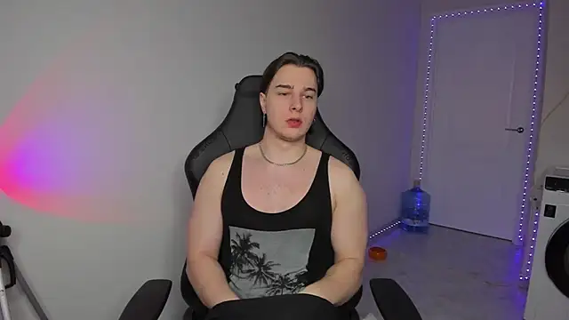 Vincent Strong online show from 01.22.25