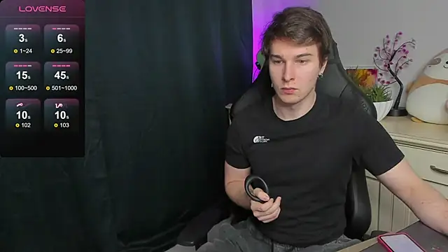 Vincent Strong online show from 10.12.25