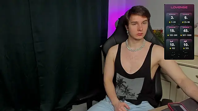 Vincent Strong online show from 10.18.25