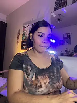 GigiiStone online show from 01.13.26