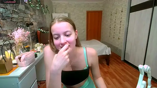   Aphrodita  wow   online show from 03.14.26