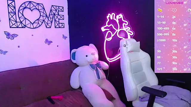 Snapshot of demyanderson_ chatting on 02.28.25 demyanderson online show from 02.28.25