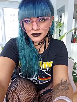 anyalikestosuck online show from 11.19.25