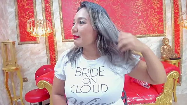 Snapshot of Myhottie_Milf chatting on 01.27.25 Myhottie Milf online show from 01.27.25