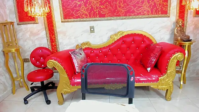 Snapshot of Myhottie_Milf chatting on 02.21.25 Myhottie Milf online show from 02.21.25