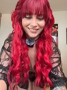 Snapshot of zafiro_mo0n chatting on 03.18.25 zafiro mo0n online show from 03.18.25