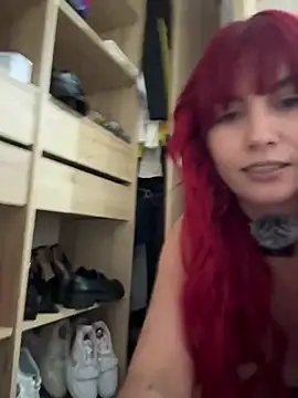 Snapshot of zafiro_mo0n chatting on 03.19.25 zafiro mo0n online show from 03.19.25