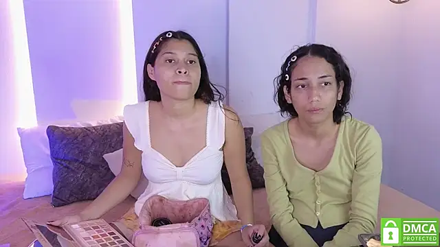 hot little bunny online show from 11.09.25