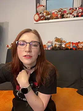 FinaFoxy online show from 07.06.26
