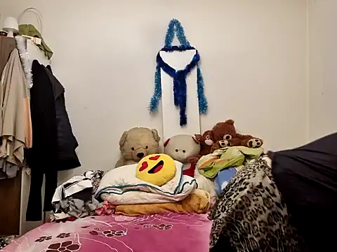 Samantha Squirtxh online show from 12.30.24