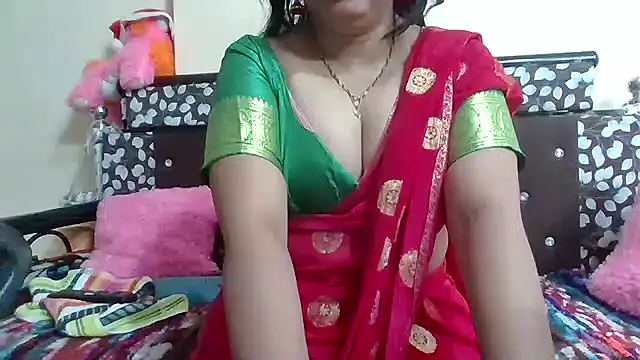 NautyBabe online show from 10.30.25