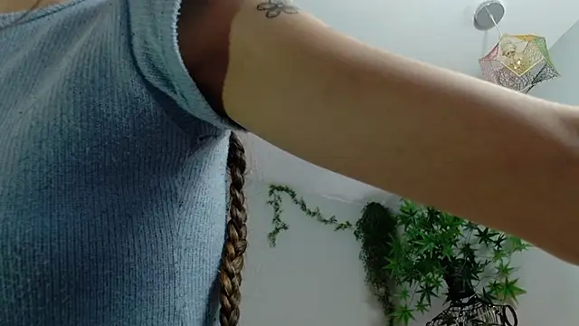 VickyJackson  online show from 03.01.25