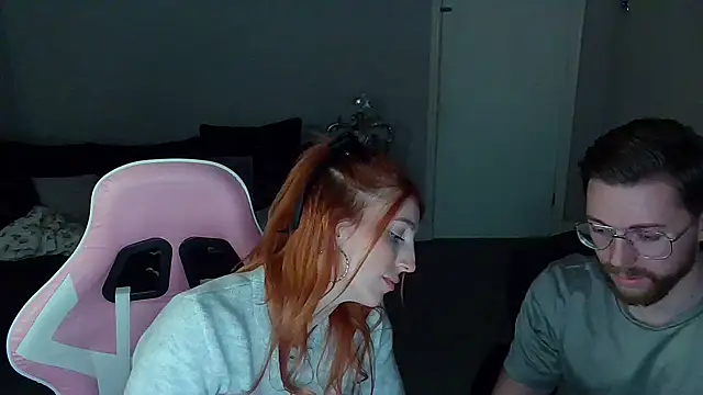 Red firesquirt online show from 01.19.25