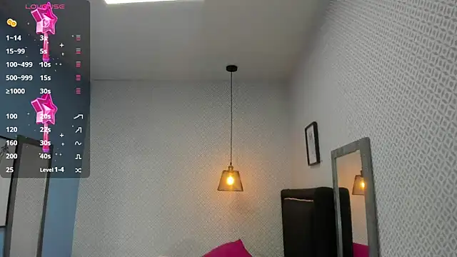 LORENADAVIES online show from 12.11.24