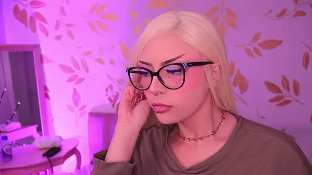 Misselektra   online show from 01.09.26