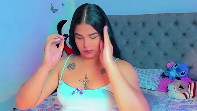 Snapshot of mabellfox chatting on 02.25.25 mabellfox online show from 02.25.25