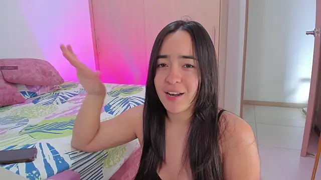 soyamandaa  online show from 01.19.25