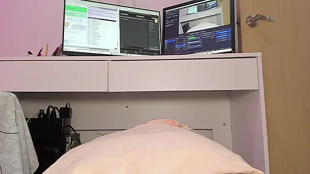 soyamandaa  online show from 09.29.25