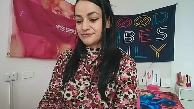 LovelyAzucena online show from 03.31.26