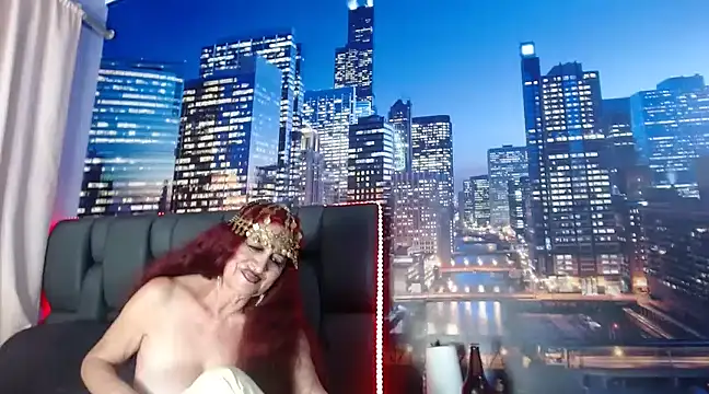 Lucy mature8 online show from 03.03.25