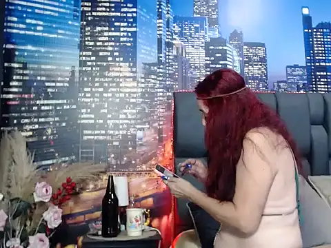 Lucy mature8 online show from 09.22.25