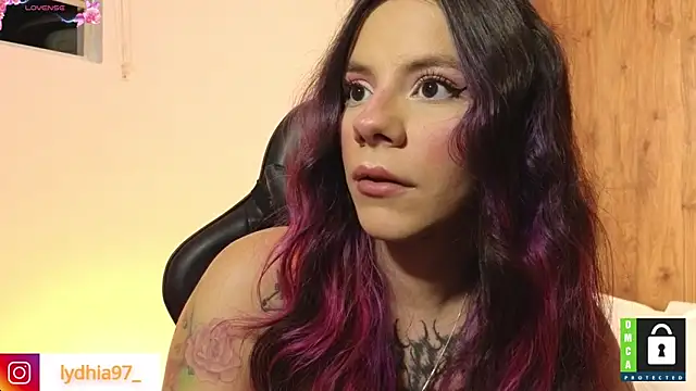 Snapshot of lydhia97_ chatting on 01.12.25 lydhia97 online show from 01.12.25