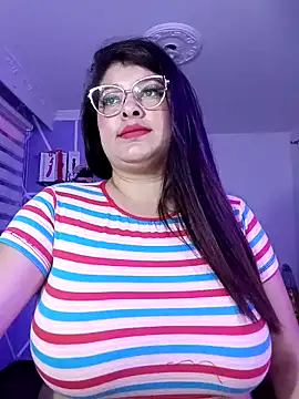 MiiaaJoness online show from 12.07.24