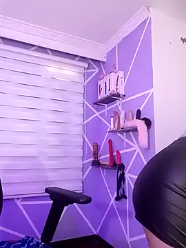 MiiaaJoness online show from 02.28.25