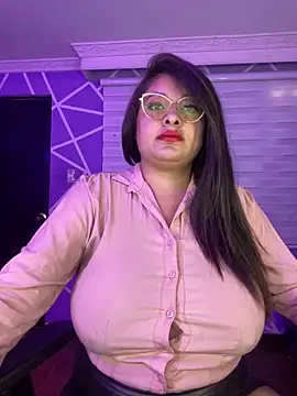 MiiaaJoness online show from 09.12.25