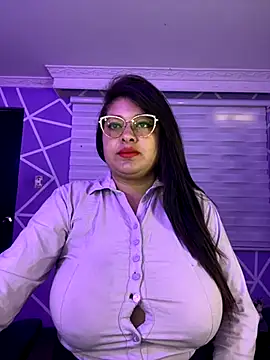 MiiaaJoness online show from 09.15.25