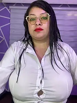 MiiaaJoness online show from 02.26.26