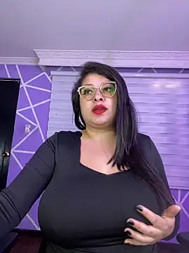 MiiaaJoness online show from 02.27.26