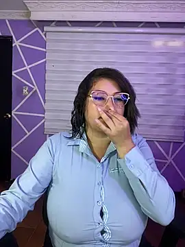 MiiaaJoness online show from 07.30.26