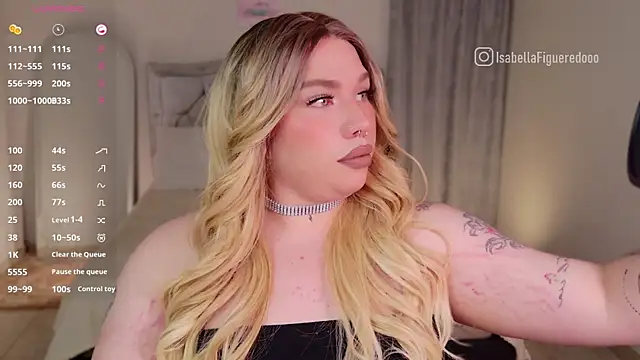 Snapshot of IsabellaFigueredo__ chatting on 01.14.25 IsabellaFigueredo online show from 01.14.25