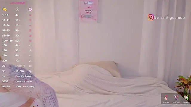 Snapshot of IsabellaFigueredo__ chatting on 02.14.25 IsabellaFigueredo online show from 02.14.25