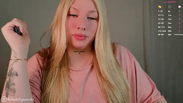 IsabellaFigueredo   online show from 03.30.26