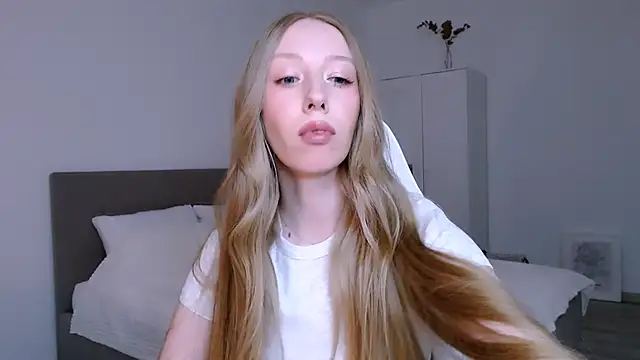 Snapshot of Luna_insniity chatting on 01.31.26 Luna insniity online show from 01.31.26