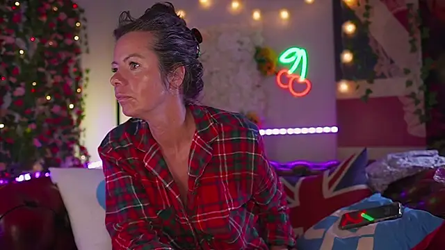 AmicaBentley online show from 03.24.26