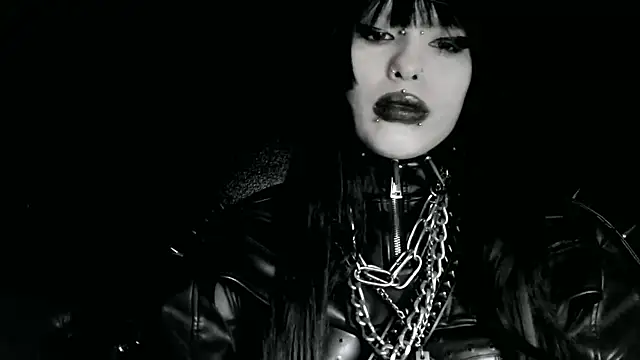 XXIOUX online show from 04.11.26