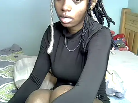 Snapshot of Enkarxx chatting on 01.19.25 Enkarxx online show from 01.19.25